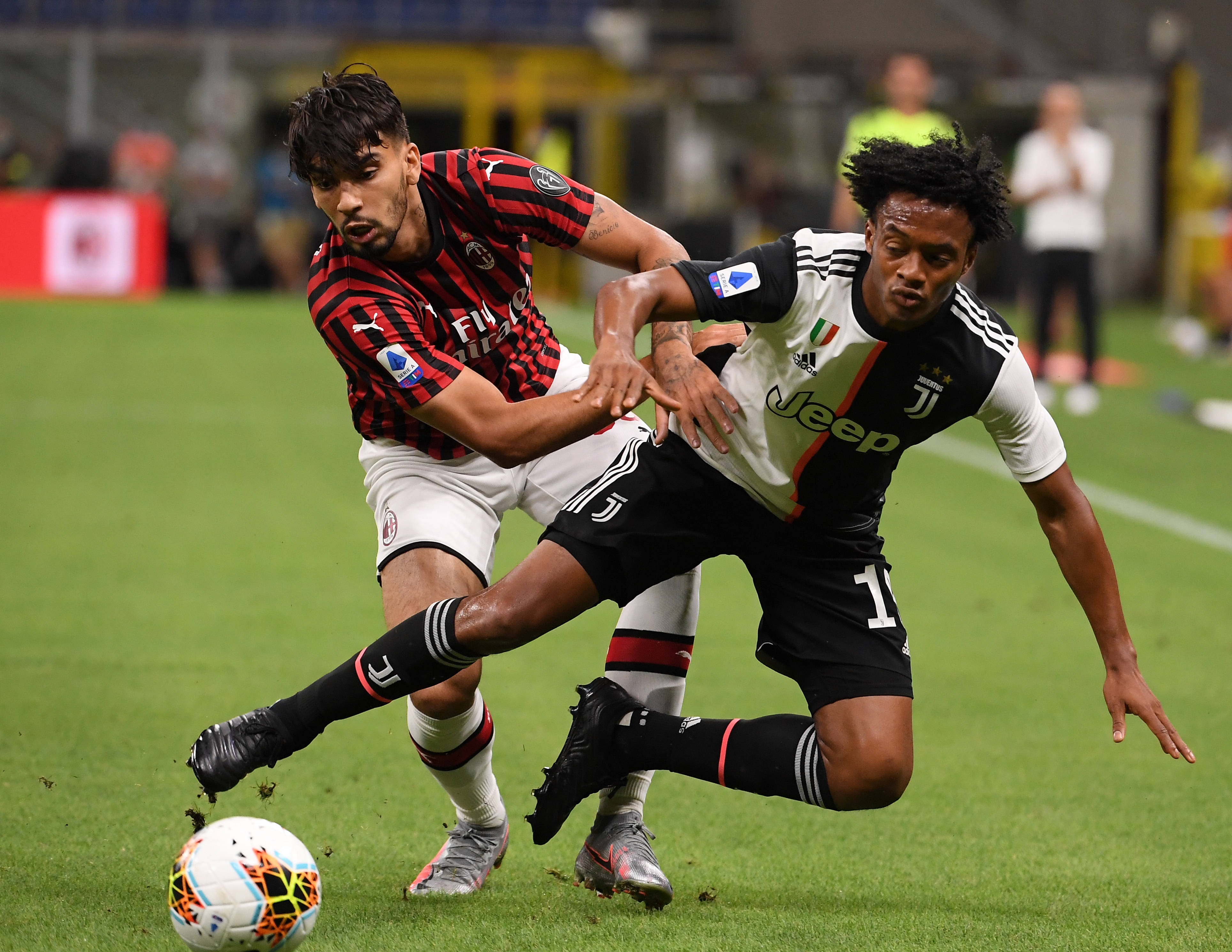 展现了一个 展现了一个