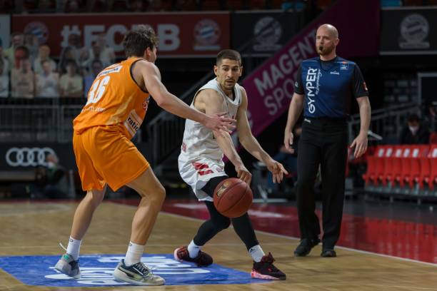 冠历史上又 冠历史上又