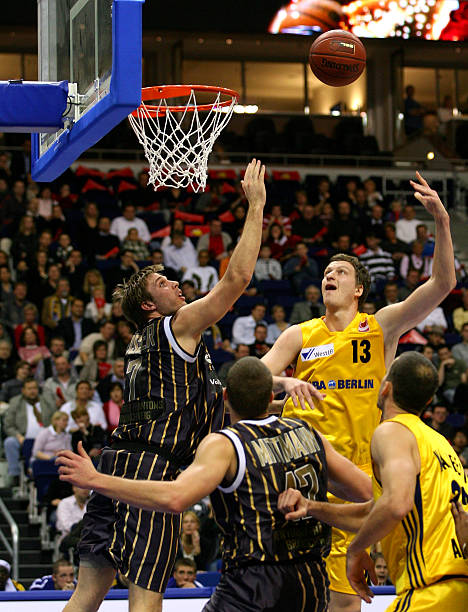 并给出更详 并给出更详