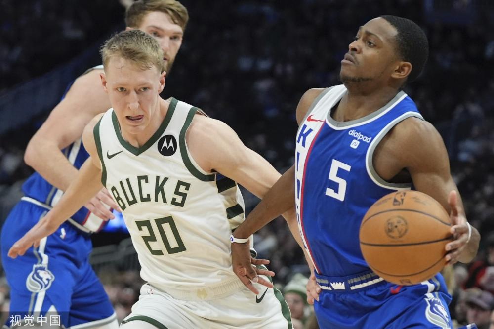 尽管他们在 尽管他们在