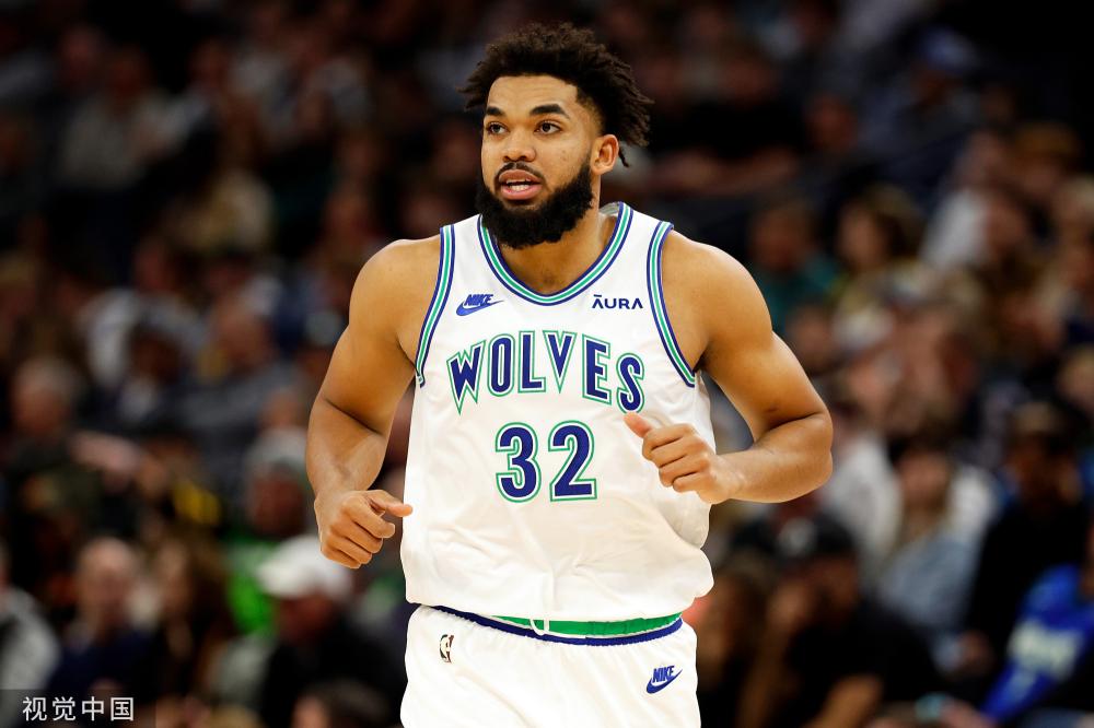 往往带有两 往往带有两